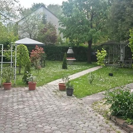 Ezust Fenyo Vendeghaz Hotel Siófok Buitenkant foto