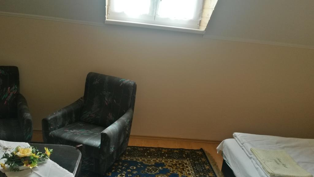 Ezust Fenyo Vendeghaz Hotel Siófok Buitenkant foto